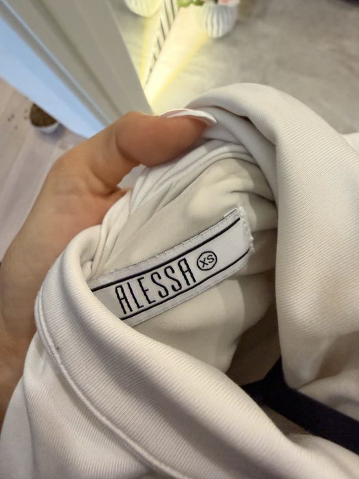 Alessa рокля хс с