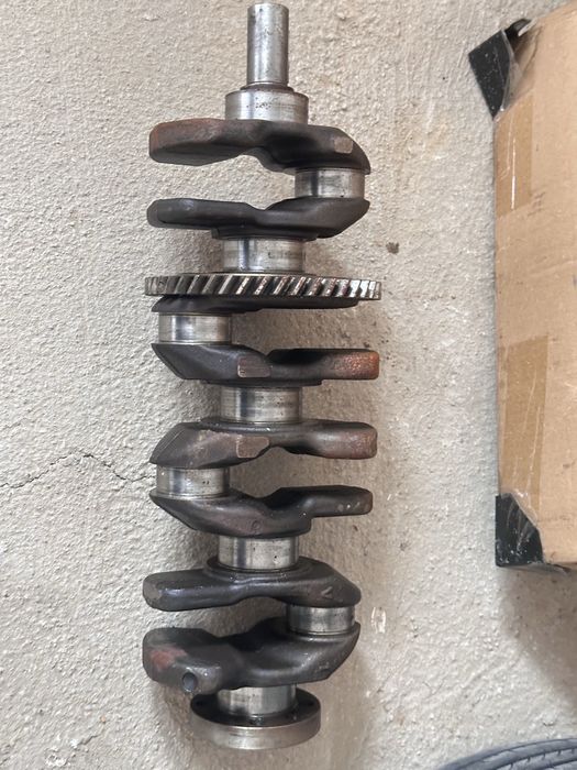 коленвал 2.4 камри