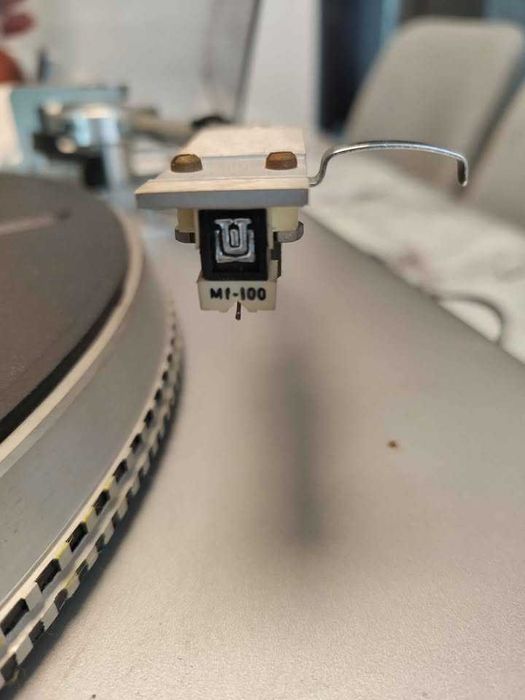 Грамофон-Unitra HI-fi Plattenspieler Altis P-110(G8010)
