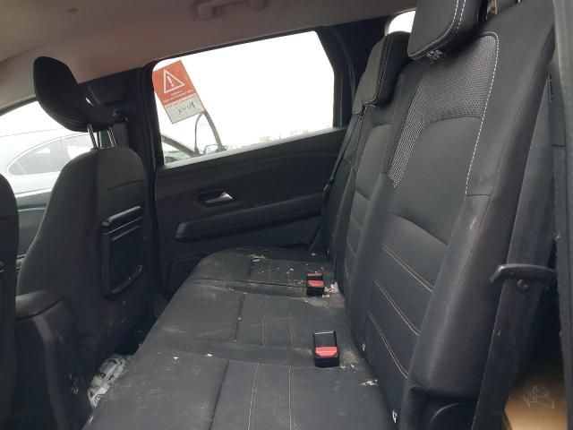 Dezmembrez Dacia Jogger 1