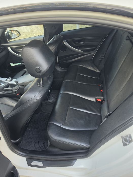 Vând Bmw F30 mpachet