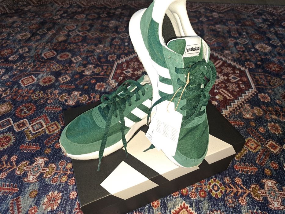 Кроссовки Адидас, Adidas