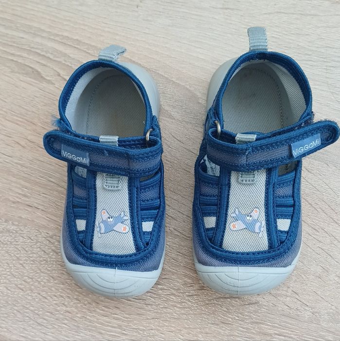 Пантофки КиК размери 23 24 25