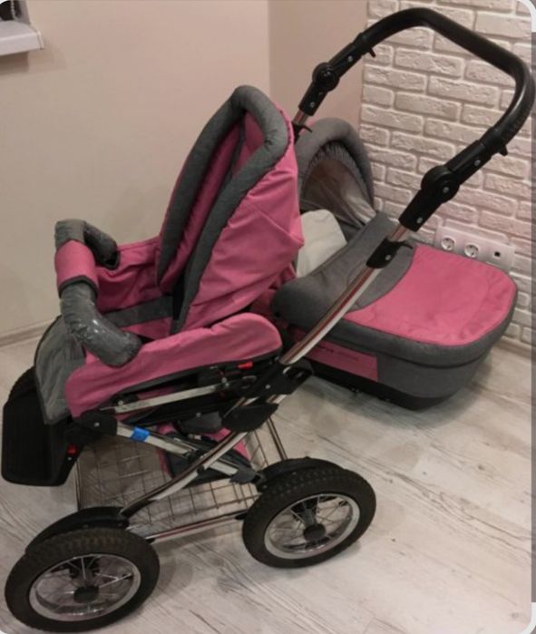 Отдам даром детская коляска
