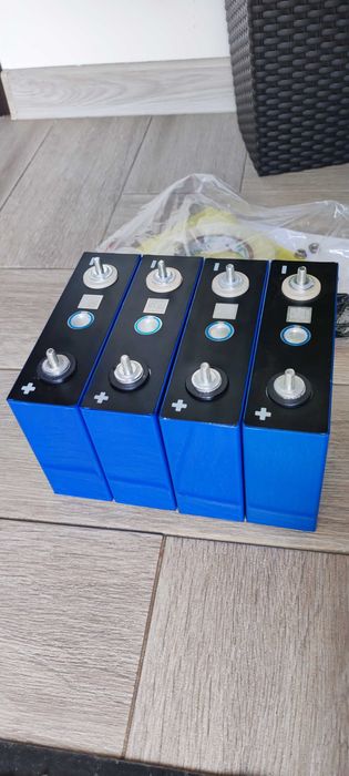 Kit complet 4 celule Lifepo4 100Ah 12V Easun - Include banda bushbars protectii etc