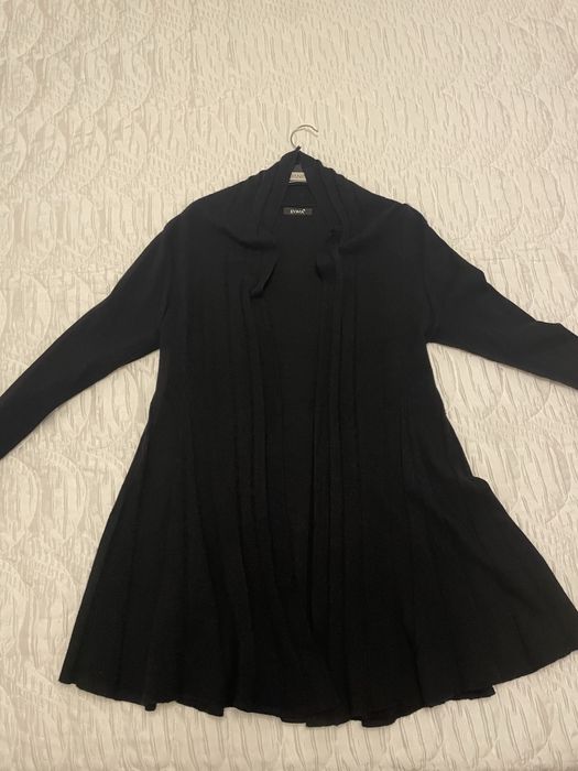 Черна дамска жилетка