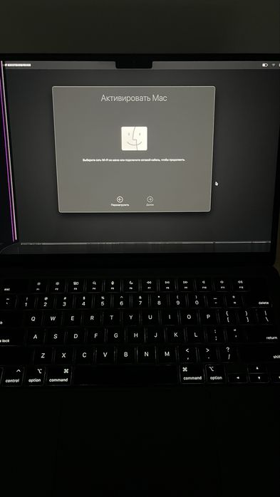 Macbook air 2022 8/256, заблокирован