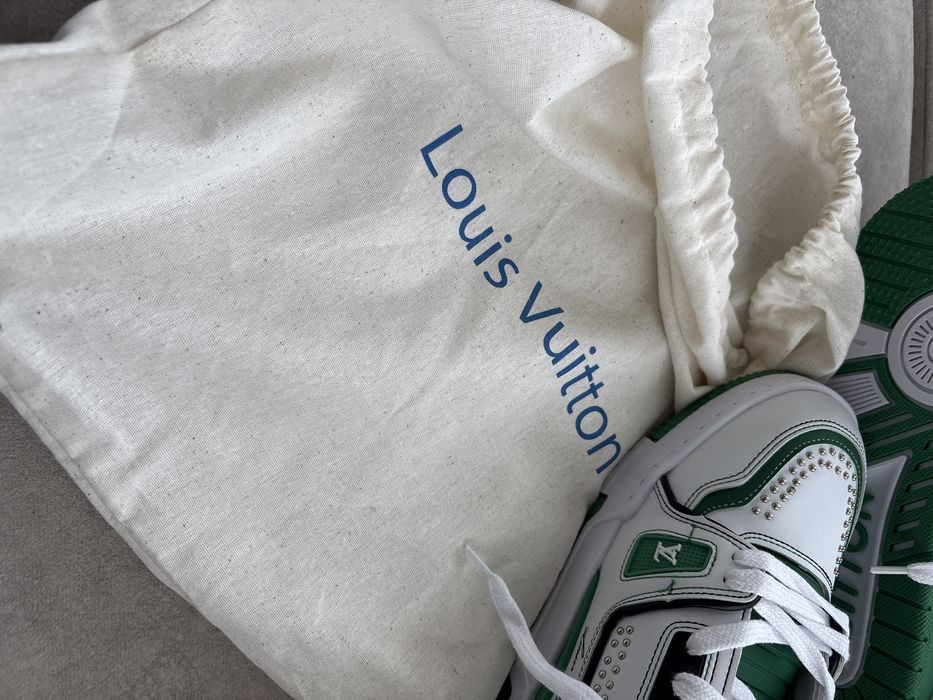 Papuci LV trainers