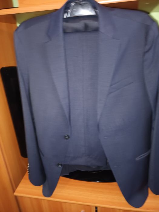 Costum bărbați diferite modele