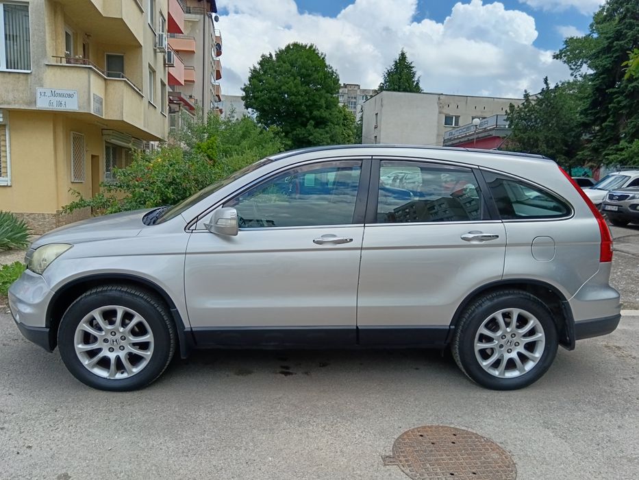Honda CR-V 2010, бензин