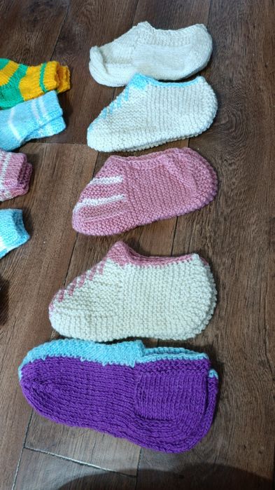 Продам вязаные наски, следи