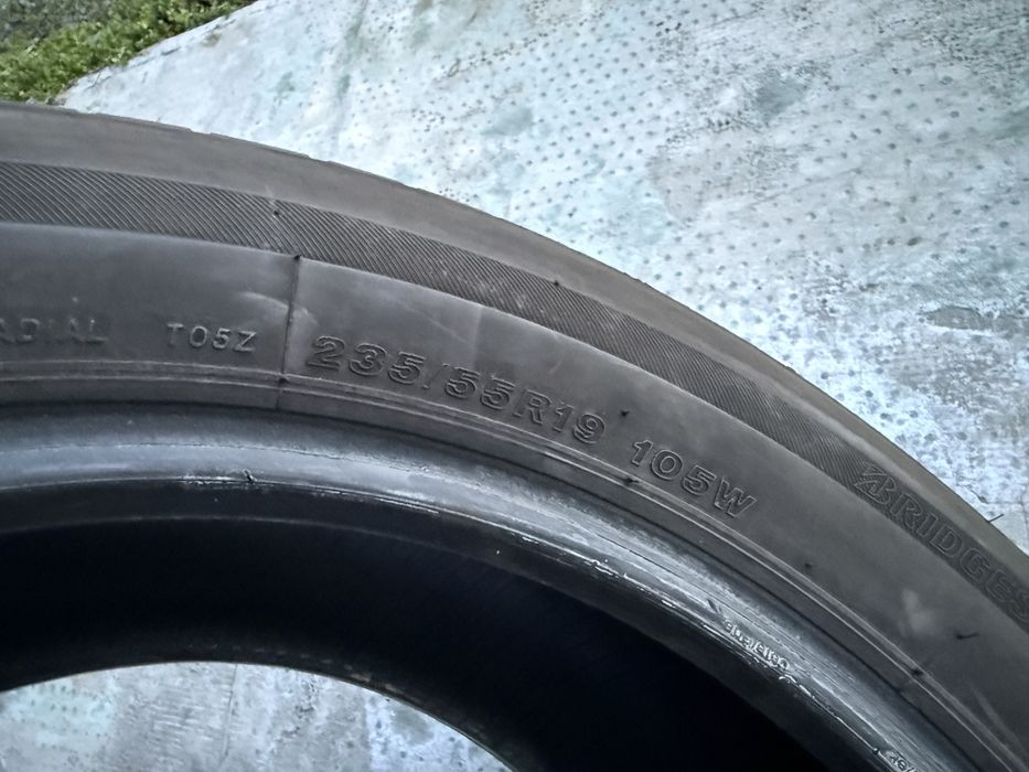 4бр. Летни Гуми 235/55R/19 -BRIDGESTONE- DOT:0620- 4.1мм- *80€ за 4бр*