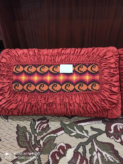 Стари големи битови възглавници + подарък пълнеж