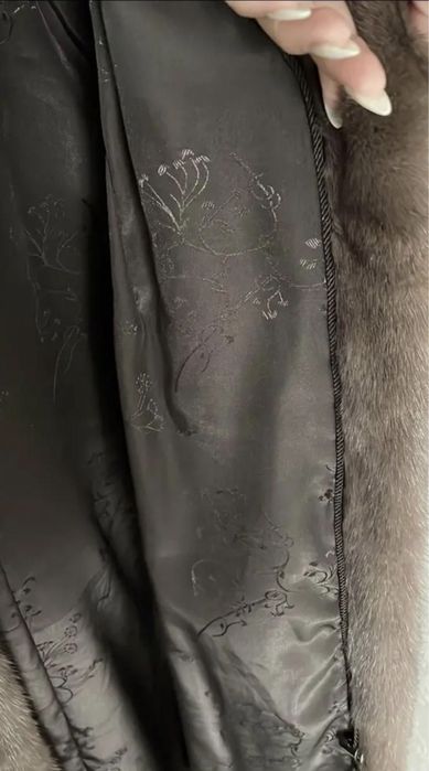 Продам норковую шубу