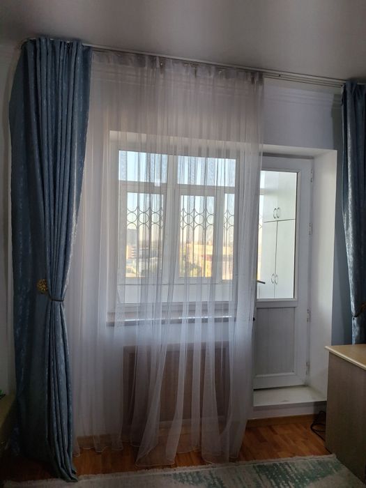 Ковер 4,5 на 2,5 б/у