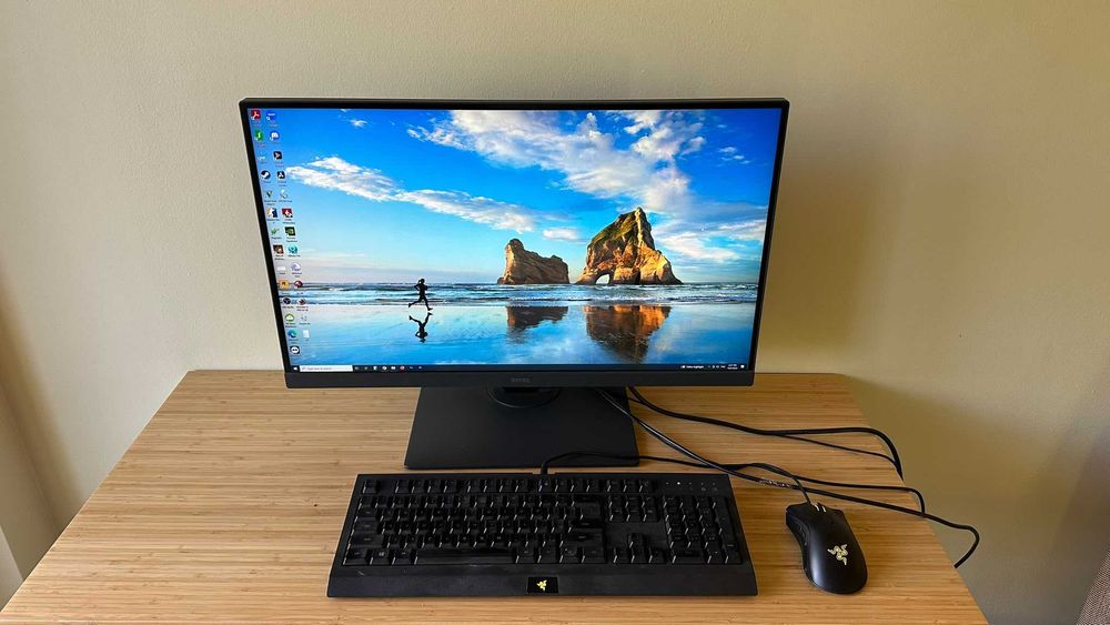 PC editare/gaming, 64GB RAM, Nvidia RTX 2070 8GB, SSD Samsung EVO, cu monitor Benq, 4K 10 bit, tastaura si mouse.