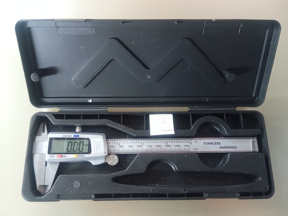 Штангенциркуль .