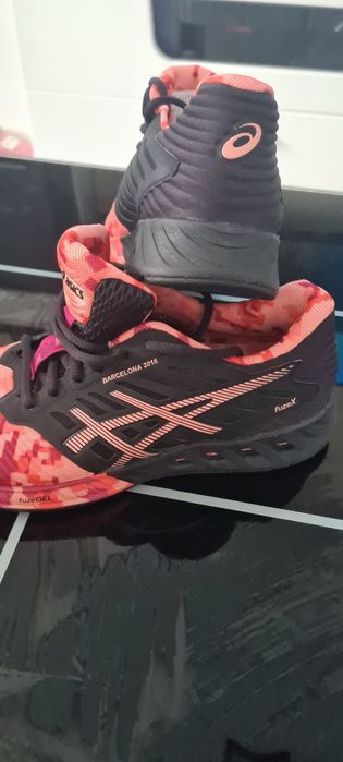 Adidași  Asics FuzeX T66TQ