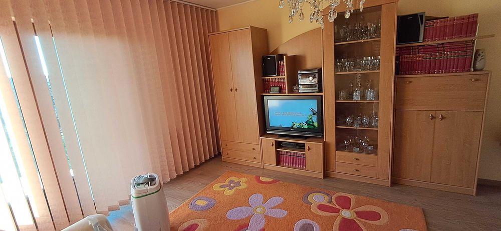 Ieftin mobila sufragerie in stare buna foarte bine intretinuta