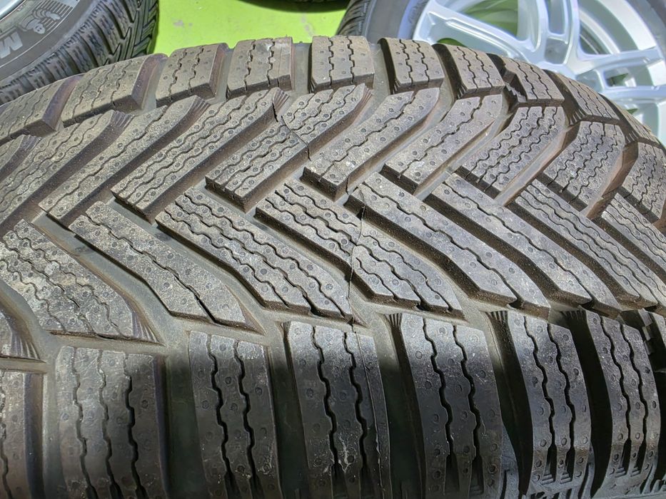 16 5x114.3 Kia Ceed Hyundai лети джанти 5х114.3 205/55/16 Michelin зимни гуми