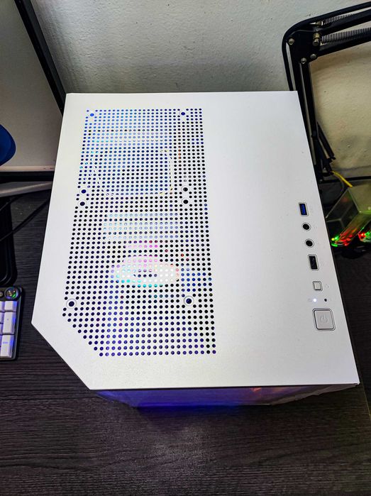 Нов! Ryzen 7 8700F, RTX 5060, 16GB DDR5 RAM, 1TB SSD NVMe, WIFI, Bluetooth
