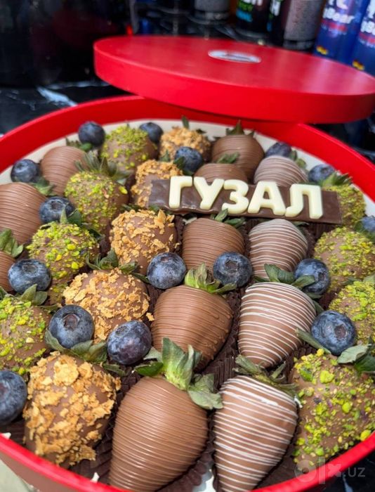 Клубника в шоколаде ко Дню учителя