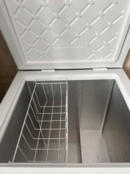 Продам морозильник