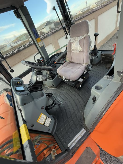 Buldoexcavator Fiat Kobelco