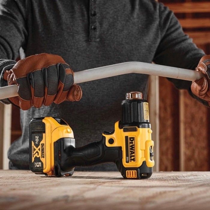 DeWALT Aкумулаторен пистолет за горещ въздух DCE530N