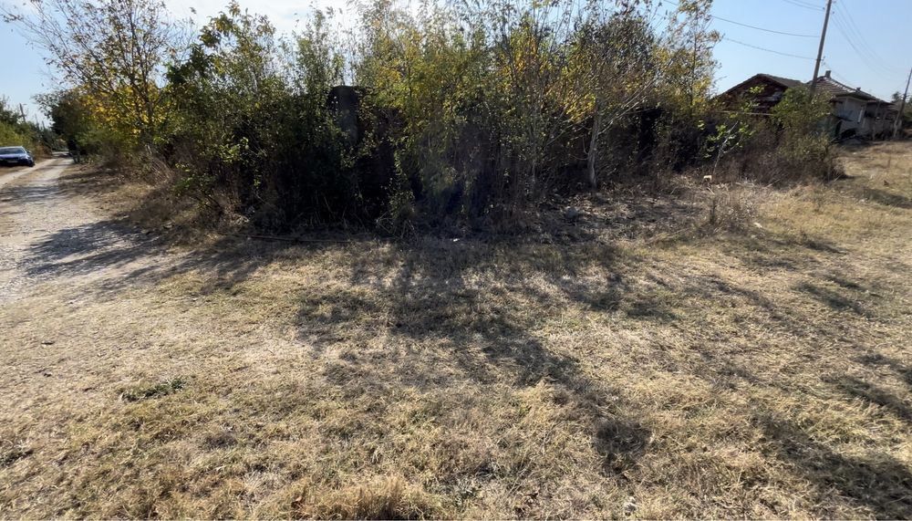 ПАРЦЕЛ с. Обнова, област Плевен.