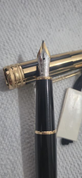 Set Montblanc Solitaire Doué Gold 144 – stilou + rollerball – peniță aur 18K – NOS