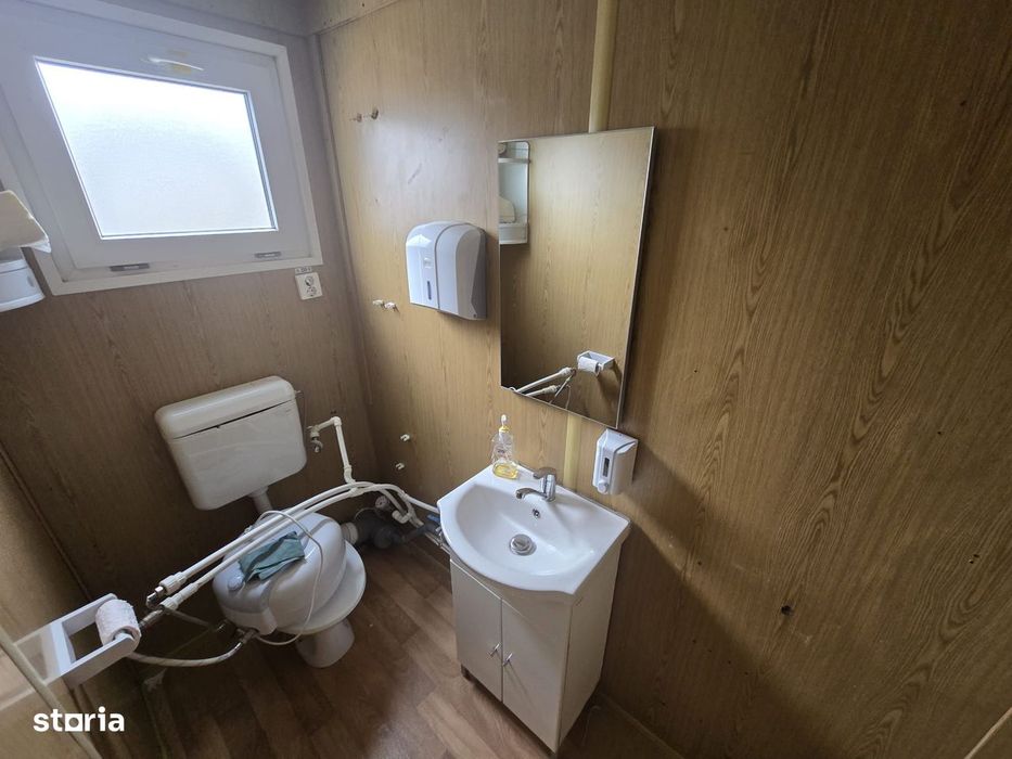 Spatiu Comercial 620 mp.parcare,birou,vestiar,baie