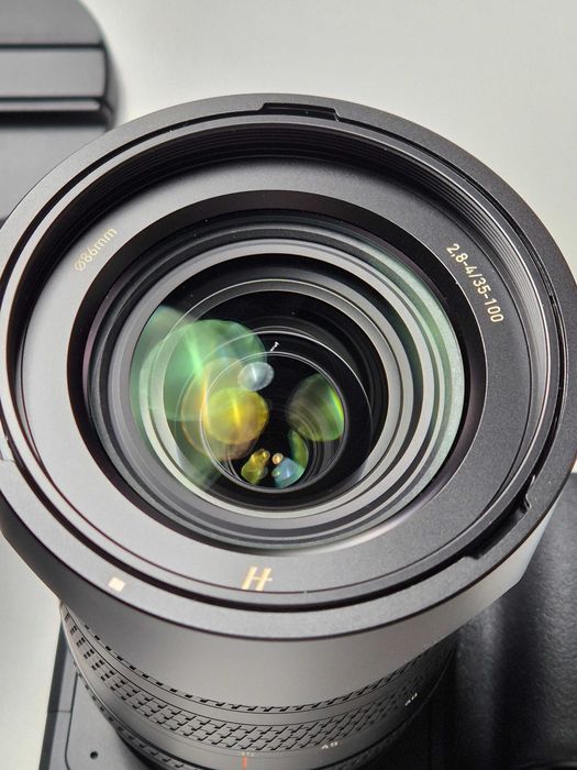 Hasselblad X2D 100C + XCD 35-100mm f/2.8-4 + XCD 90mm f/3.2 + TTArtisan 90mm f/1.25 + Екстри