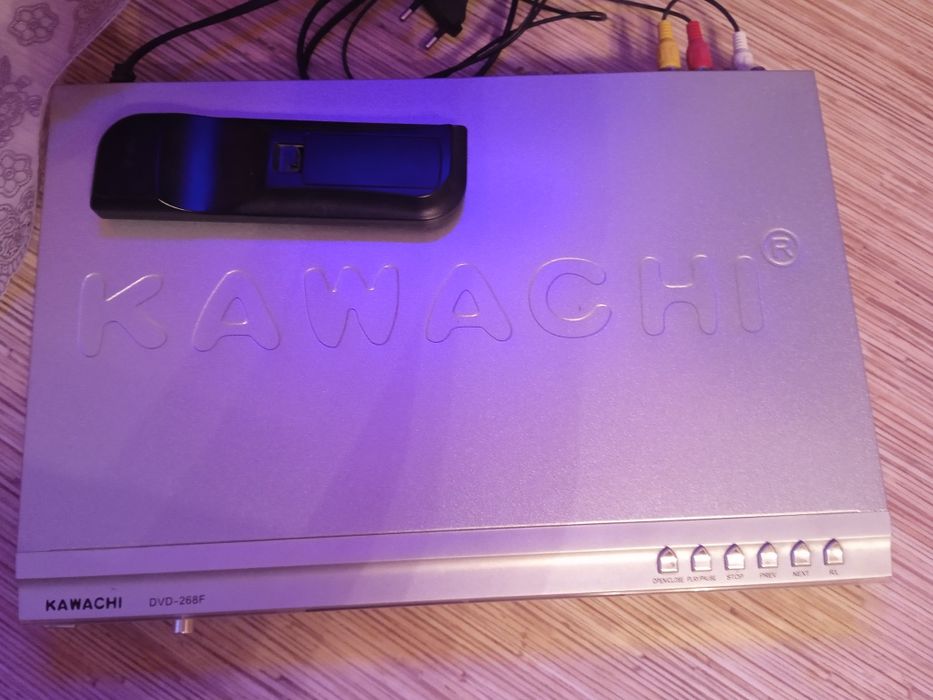 ДВД Кронштейн Пластинки