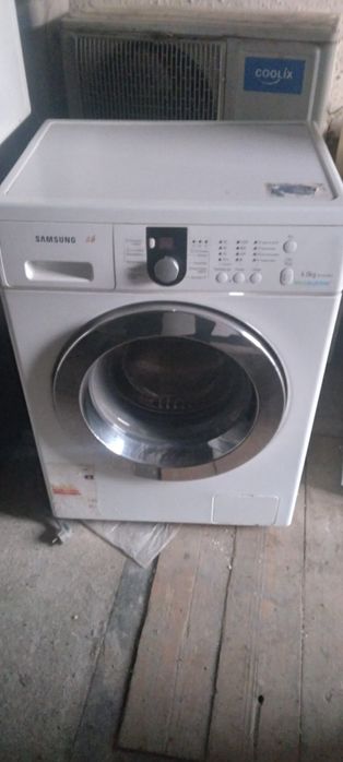 Продаётся стиральная машинка samsung