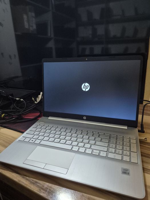 Ультрабук Нр Core i3-10. Ssd 256Gb/ HDD 1Tb/4Gb