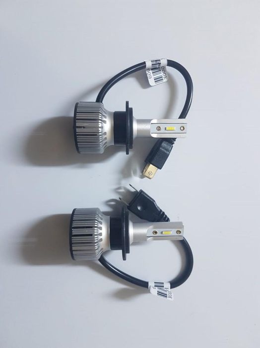 Bec h7 cu led Volkswagen Golf 4 1997-2005 1J1