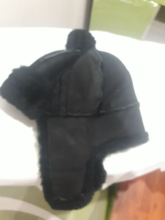 Căciulă îmblănita , cu urechi