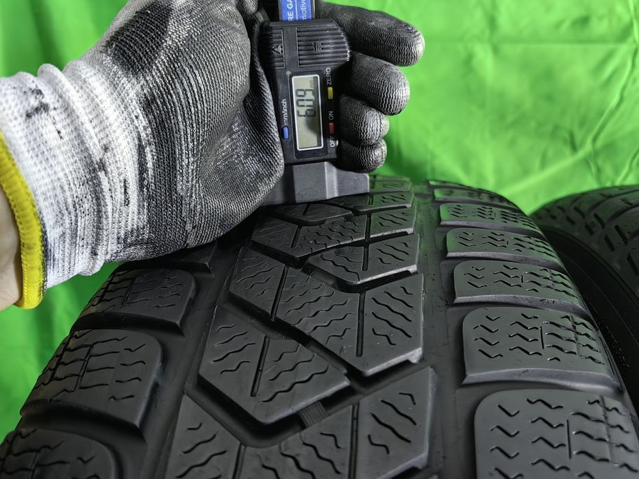 215/65R16 Pirelli 6,7-5,5mm stare foarte bună fără defecte