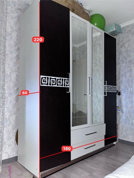 Продам шифоньер срочно