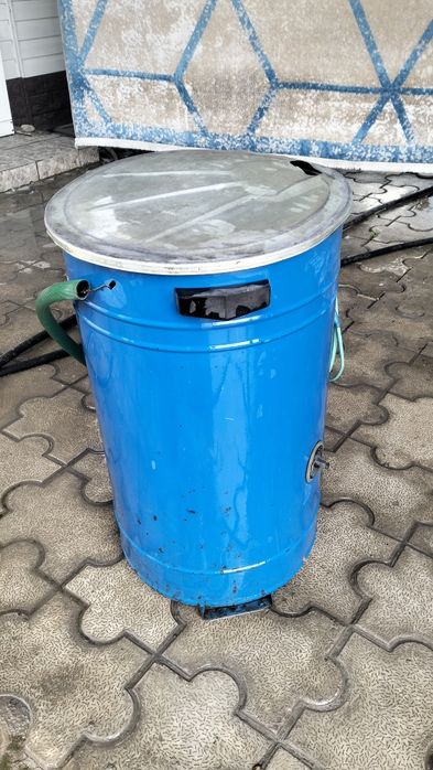 Советская стиральная машина.