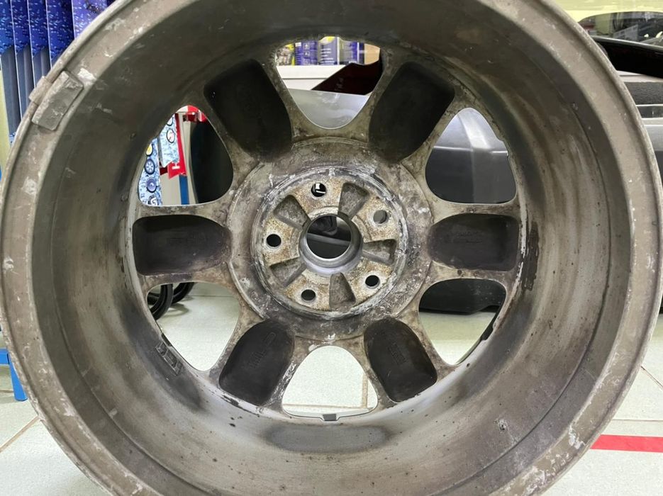 Продам диски в отличном состояние