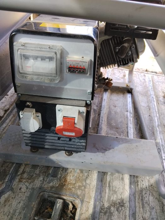 De vânzare generator