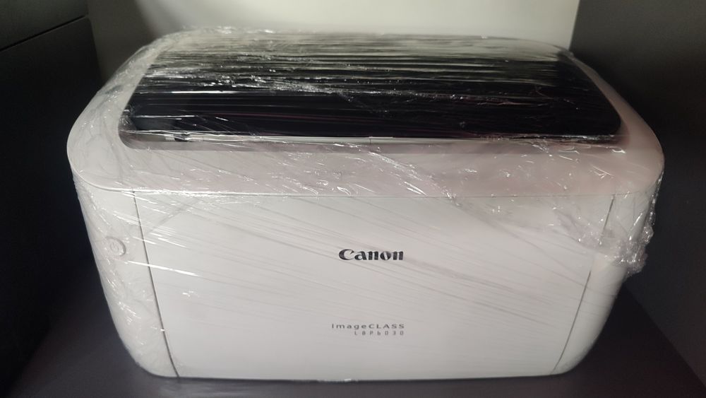 Принтер Canon LBP 6030 сотилади.