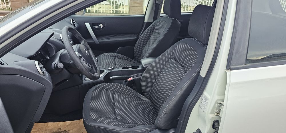 Nissan Qashai 2.0 DCI 150 CP 4x4 La Buton An Fab.2009