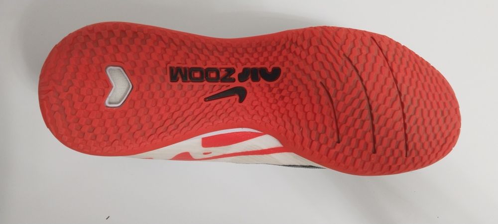 Футзалки Nike Air Zoom