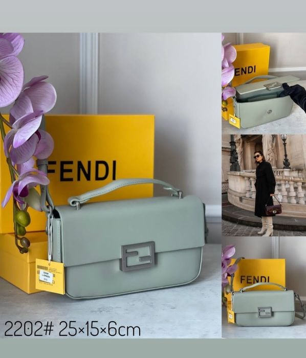 Стильная сумочка 30 % со скидкой