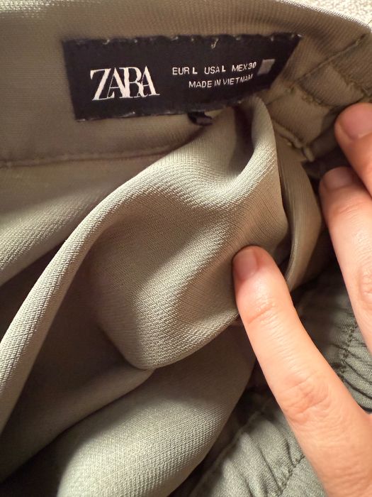 Панталон цвят милитъри