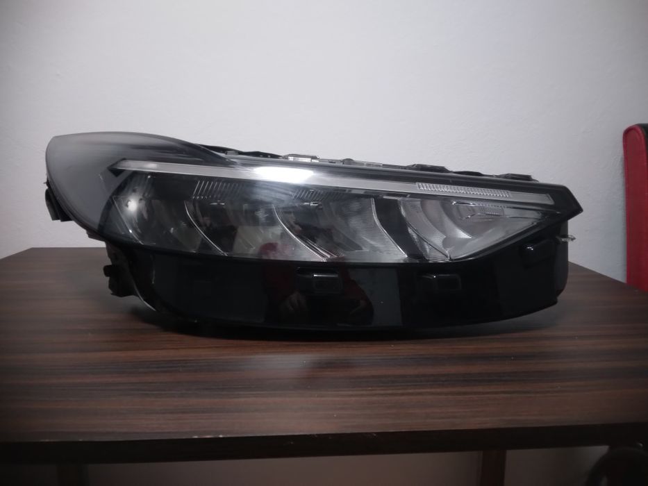 Far dreapta ford kuga