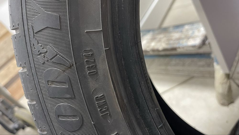 Продам летние резины